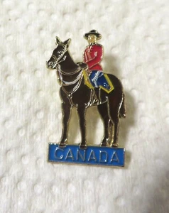 Royal Canadian Mounted Police RCMP Horse And Rider Enameled Lapel Pin Canada - Picture 1 of 2