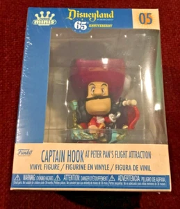 Funko Mini Captain Hook At Peter Pan’s Flight Attraction Disneyland Resort 65th - Imagen 1 de 6