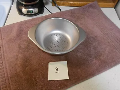 REVERE WARE Steamer Insert (fits 2 & 3 qt. pots) Brushed Stainless SITS FLAT!--B - Image 1 of 2