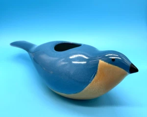 Blue Bird Figural Vase With frog Signed Schiffer Sudbury MA - Picture 1 of 13