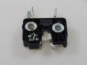 Cerradura para portón trasero / cerradura trasera Lada Niva 1700 cm³ a partir del año 2014 / 21214-6305010 - Imagen 1 de 2