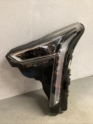 Cadillac CT6 2019 2020 faro izquierdo izquierdo izquierdo lado del conductor OEM LED sin curvas Foto 1 de 4