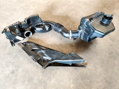 13-17 SUBARU XV CROSSTREK AIR INTAKE INLET DUCT CLEANER FILTER BOX, OEM LOT3618 - Image 1 of 4