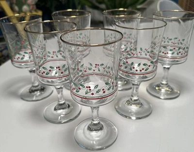 7 Vtg Libbey's Holly Berries  Stem Wine/ Goblets 1986 Arby’s Gold Rim Christmas - Image 1 of 4