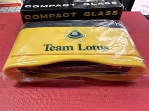 Gafas compactas Team Lotus sin usar hechas en Japón artículos de colección vintage - Imagen 1 de 24