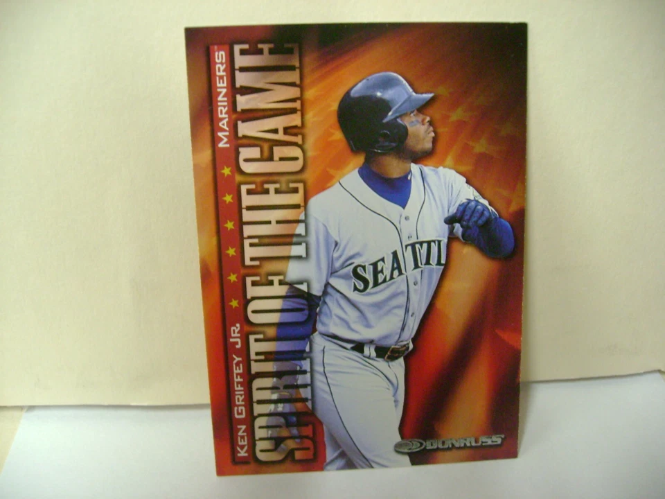 KEN GRIFFEY JR 1998 DONRUSS #386  SPIRIT OF THE GAME  - Image 1 of 1