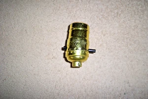 1 PORTALÁMPARAS LEVITON PUSH THRU METAL SHELL MED. ELECTROLIER BASE DORADO #6098 - Imagen 1 de 4