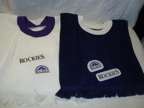 Colorado Rockies MLB Baseball Handmade/Tea Towel Children's/Baby Bib NEW Cover