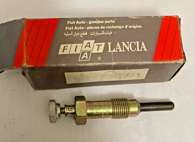 CANDELETTA FIAT 5491387/1 CITROEN C35  CX PEUGEOT FIAT  6240305R Foto 1 de 3