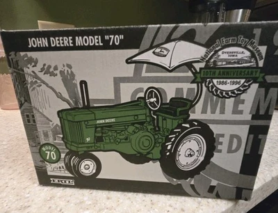 John Deere 70 Tractor 10th Annv of National Farm Toy Museum 1986-1996 Stk #1219 - Image 1 of 4