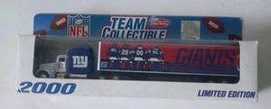 NFL 2000 NEW YORK GIANTS 1:80 scale Die Cast Limited Edition Tractor-Trailer   - Picture 1 of 4