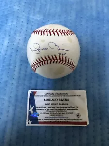 NY YANKEES Mariano Rivera Signed Rawlings Major League Baseball - JSA COA + - Picture 1 of 9