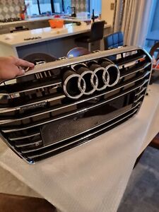 Genuine Audi 2015 A6 C7 front bumper Grill