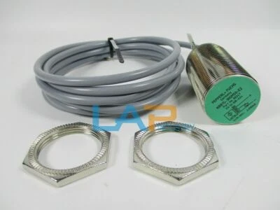 ONE NEW For PEPPERL & FUCHS NBB15-30GM50-E2 Inductive Sensors #SK - Image 1 of 4