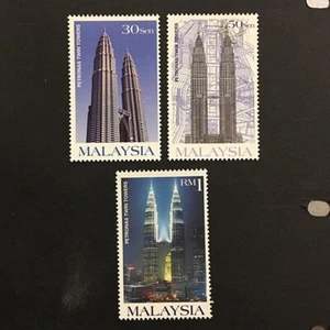 Malaysia 1999 complete set MNH ** Petronas Tower building Sc#724-726 - Picture 1 of 1