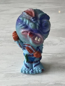 Vintage Creepy Bods Madballs Holder Roundhill Weirdo Toys Stitches KO - Picture 1 of 2