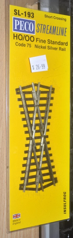 Peco HO/OO SL-193 Short Crossing Code 75 Nickel Silver Rail Insulfrog New in Box - Image 1 of 1