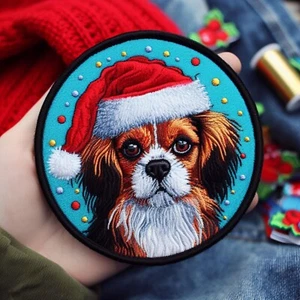Weihnachtswelpe Aufnäher bedruckt bestickt Aufbügeln Applikation Weihnachtsmann Hut süßes Tier - Bild 1 von 11