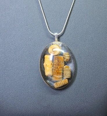 Collar colgante fósil crinoide real con cadena de plata de 18 pulgadas - Hecho a mano Foto 1 de 4