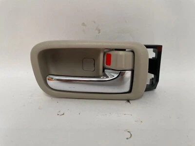 Manija de puerta interior delantera trasera lado pasajero derecho Lexus RX300 OEM 69205-30150 Foto 1 de 4