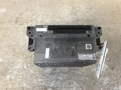 Equipamento de áudio rádio receptor AM-FM-CD compatível com 13-15 BMW 640i 910118 - Imagem 1 de 4