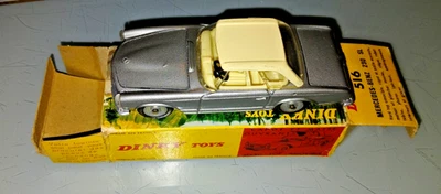 Dinky Toys France 516 -  Mercedes Benz 230 Pagoda SL original, good and boxed - Image 1 of 4