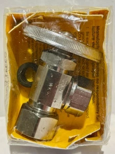 BrassCraft 03341 Slip-Joint Angle Stop 1/2" Nom Inlet x 1/2 or 7/16in OD Outlet - Bild 1 von 2