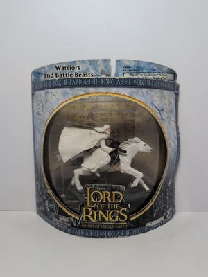 El Señor de los Anillos Pippin Gondorian Armadura con Gandalf en Shadowfax Figura Nuevo Foto 1 de 3