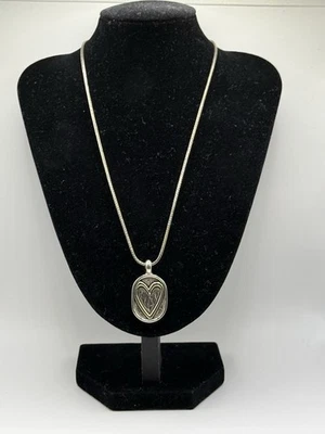 🩶💛Brighton Two-Tone Etched Heart Pendant Necklace - Image 1 of 4