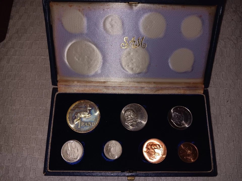 1965 South Africa 7 Coin Proof Set Rare Vintage Collectable Antique - Image 1 of 4