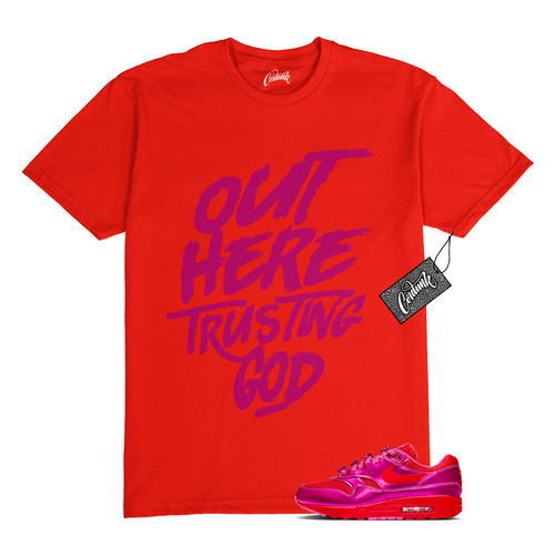 T shirt Air Max 1 PRM San Valentino rosa rossa giocosa abbinata TG