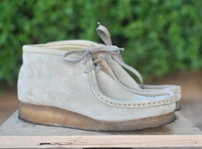 Clarks Original Desert Talla: Dama EE. UU. 8,5 M Color: Parte superior de cuero tostado  Foto 1 de 4