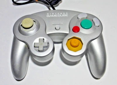 Silver Nintendo GameCube Controller DOL-003 Official OEM GC Controller - Image 1 of 4