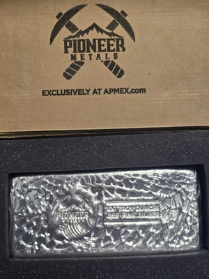 Barra de lingotes de plata Troy de 100 oz - Barra sellada de plata fina .999 Pioneer Metals Foto 1 de 4