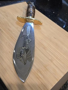 “To Honor All Who Served” Military Commemorative Knife - Eagle Handle - Fixed... - Picture 1 of 7