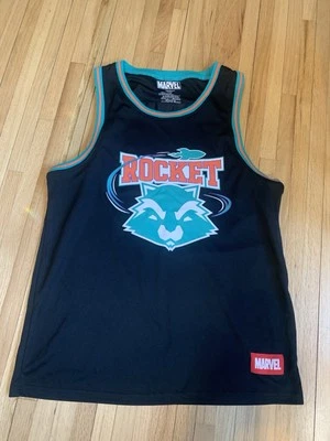 Camiseta sin mangas negra de baloncesto Rocket Guardians 76 de Marvel Comics para hombre talla grande Foto 1 de 4