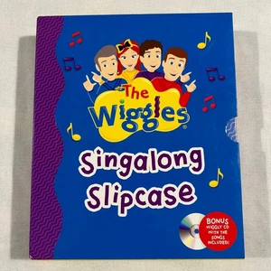 The Wiggles Singalong Slipcase  4 Books & CD - Picture 1 of 11