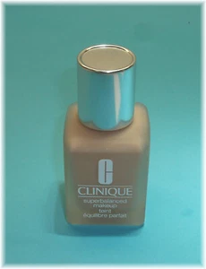 Clinique Superbalanced Makeup, CN63.5 Linen One Ounce Size New - Picture 1 of 2