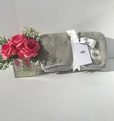 UGG Duffield Throw - Image 1 of 4