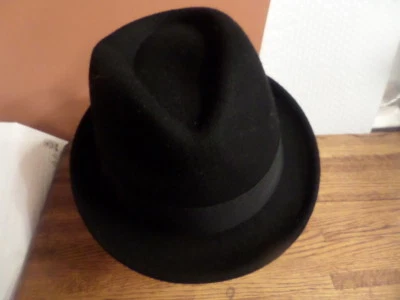 Sombrero de lana APT 9 para damas talla única Fedora negro con cinta de hebilla nuevo con etiquetas precio de venta sugerido por el fabricante $44 Foto 1 de 4