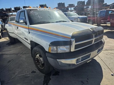 Módulo de control electrónico ECM del motor 6-360 para camioneta Dodge 2500 97 31181954 Foto 1 de 4