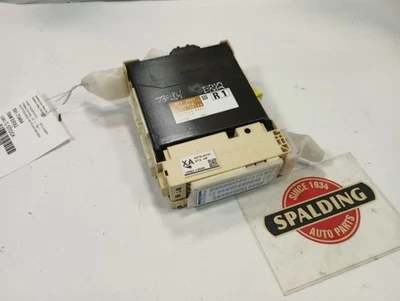 Red multiplexada ECM 89221-06170 de 2012 Toyota Camry 10295285 Foto 1 de 4