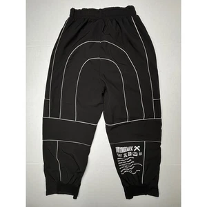 11 BY BBS DARK Hombres Negro Pantalones Tecnológicos Ropa de Calle Mediana Pierna Ancha Edgy Hipster Usados en Excelente Condición - Imagen 1 de 10