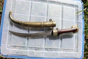 Middle Eastern antique steel dagger #6 with brass/copper scabbard, ca 1700-1900 - Picture 1 of 12