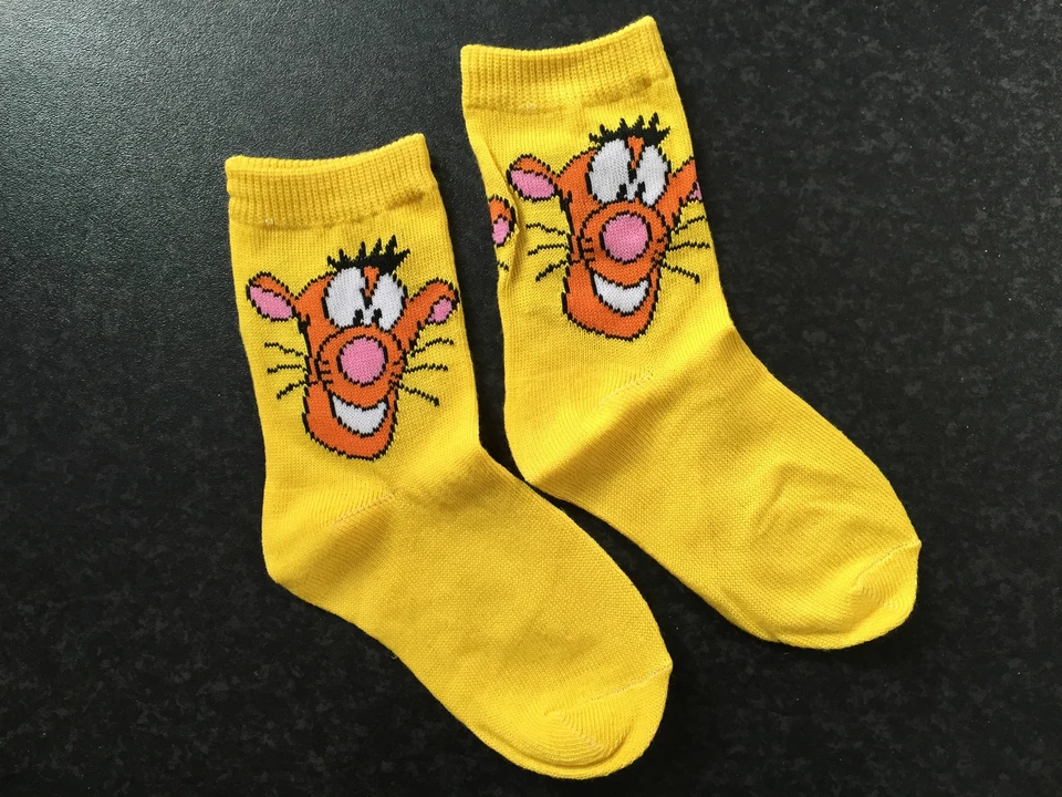 BNWT Boys Age 5 to 8 Years Cotton/Spandex Yellow Tigger Print Crew Style Socks - image 1 of 1