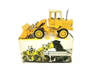 Caterpillar Cat 920 Wheel Loader - Conrad Gescha 1:50 Scale Diecast Model #2880 - Picture 1 of 5