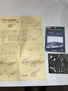Kit modelo de metal 3D Fascinations Metal Earth Huey UH-1 helicóptero - Imagen 1 de 3