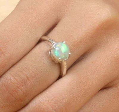 Anillo de ópalo etíope natural declaración mujeres plata esterlina 925 anillos de ópalo de fuego Foto 1 de 4