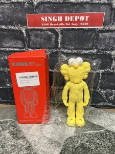 Beotto 8" Kaws BFF MoMa exklusive gelbe Spielzeug Kreatur Figur Puppe - Bild 1 von 7