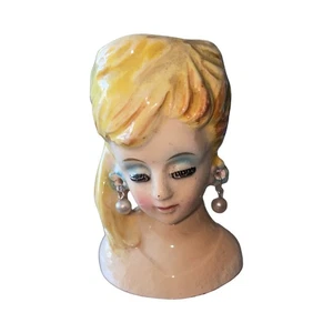 VINTAGE ELEGANT LADY HEAD VASE HEADVASE 3.5" MINI PEARL Earrings DRESS - Picture 1 of 4